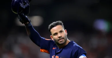 José Altuve 2000 hits