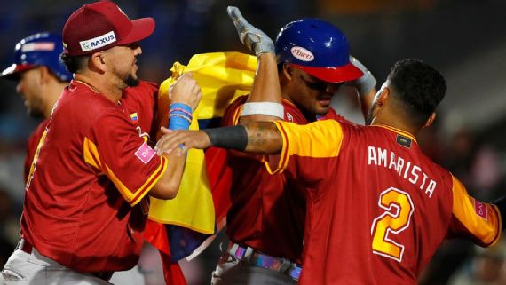 Venezuela clasifica a la Súper Ronda del torneo Premier 12.