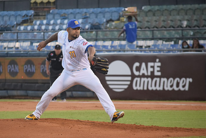 Junior Guerra entre los líderes del pitcheo en la temporada