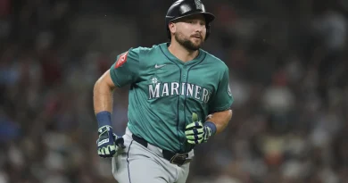 Cal Raleigh líder de Seattle líder en la tabla de posiciones de la MLB
