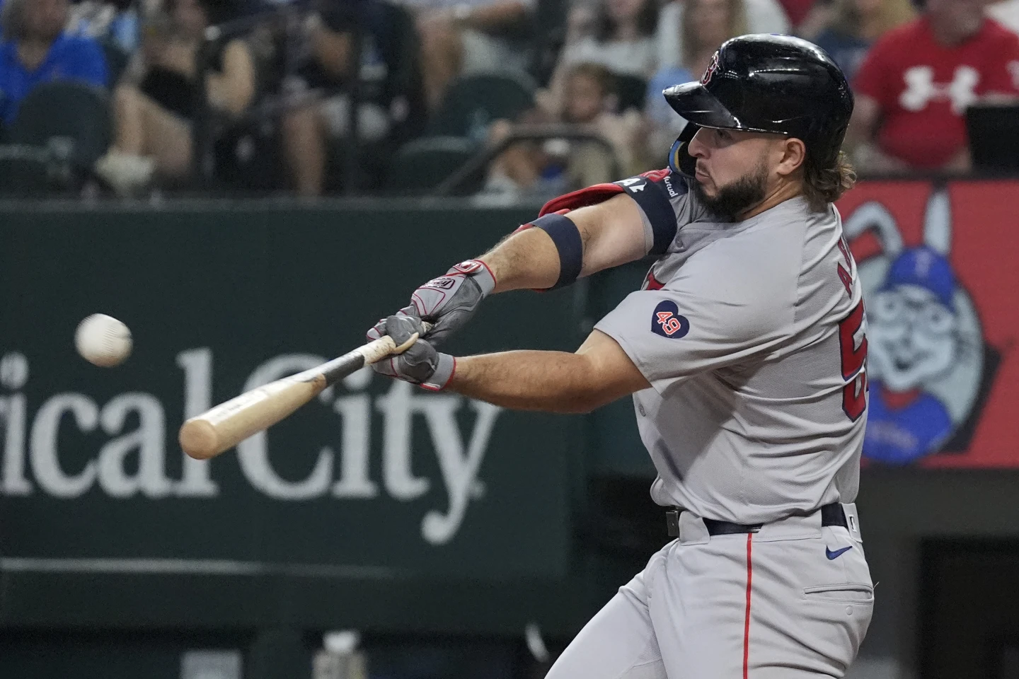 Wilyer Abreu pondrá su poder con los Medias Rojas ante los Yankees