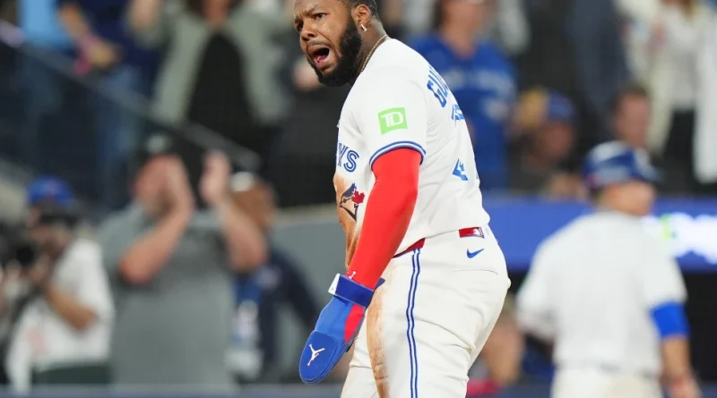 Vladimir Guerrero Jr. pieza fundamental en el séptimo juego entre Marineros y Azulejos