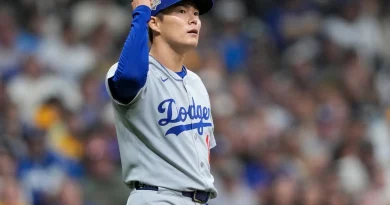 Yoshinobu Yamamoto magistral y los Dodgers camino a la Serie Mundial