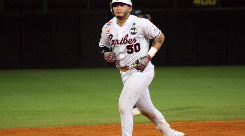 Omar Alfonzo y Caribes