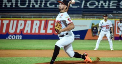 José Dávila ayudo a que las Águilas barrieran a los Bravos