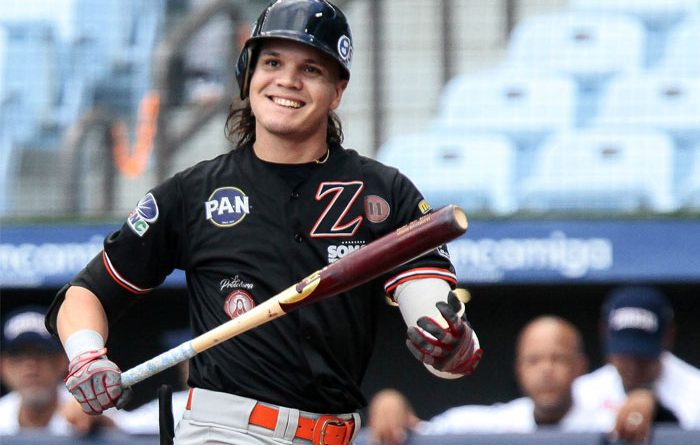 Simón Muzziotti y las Águilas aspiran sacar la escoba ante Tigres