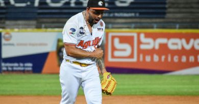 Águilas dejan en el terreno a Tigres, Silvino Bracho ganó