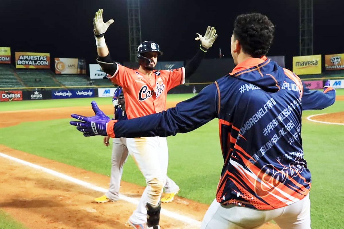 Herlis Rodríguez con jonrón Caribes clasifican en el juego del comodín LVBP