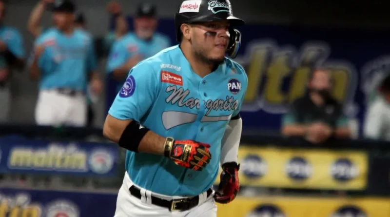 Carlos Pérez guía el triunfo de los Bravos