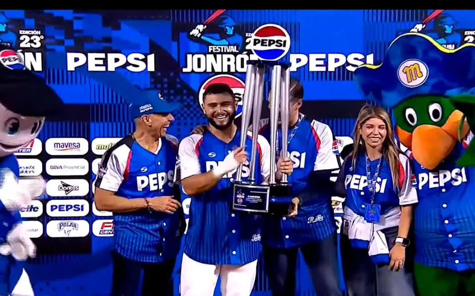 Wilyer Abreu se corona en el Festival de Jonrón Pepsi 2025