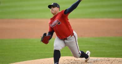 José Suárez es reclamado por los Orioles