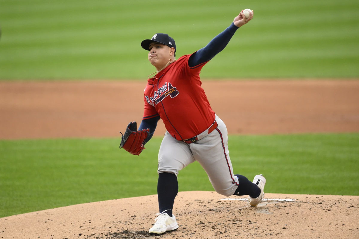 José Suárez es reclamado por los Orioles 