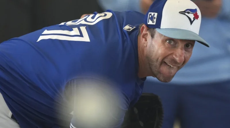 Max Scherzer firma nuevamente con los Azulejos de Toronto