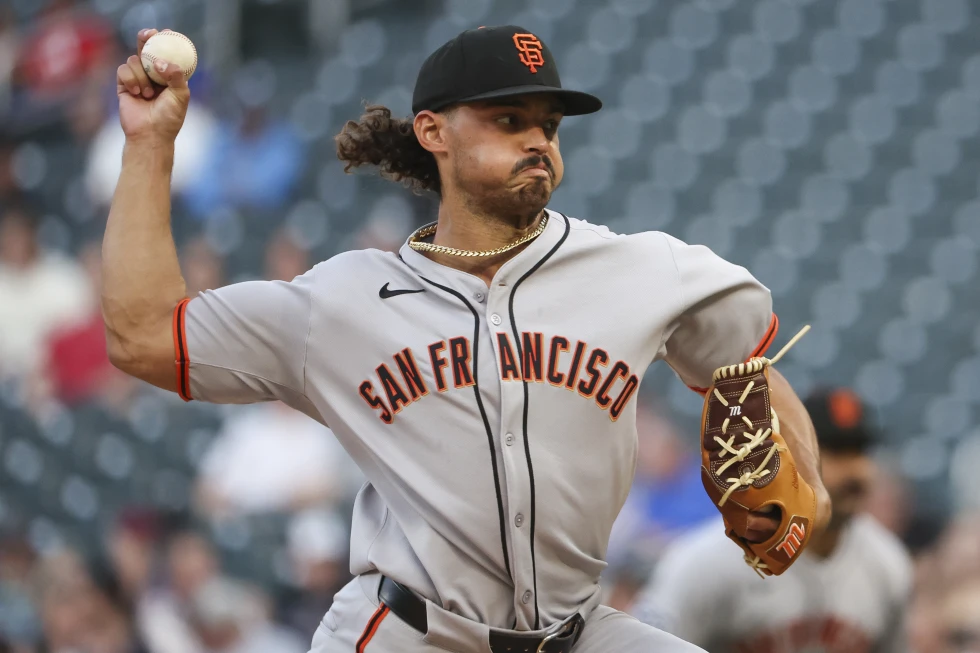 Jordan Hicks aterriza en los Medias Blancas de Chicago