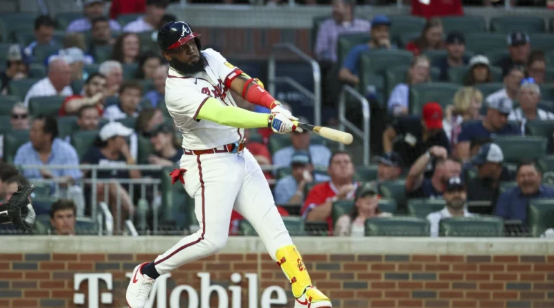 Marcell Ozuna firma con los Piratas de Pittsburgh