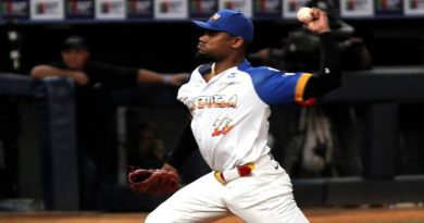 Magallanes silenció a Cuba con Adrián Almeida