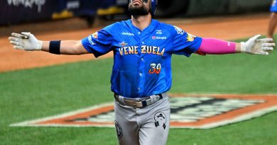 Magallanes terminó con triunfo la ronda eliminatoria apoyados en Renato Núñez