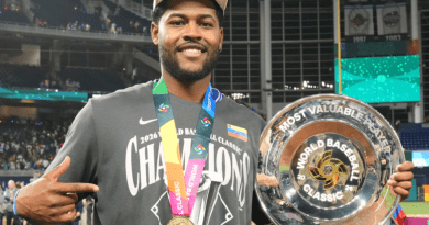 Maikel García elegido con el MVP del Clásico Mundial 2026