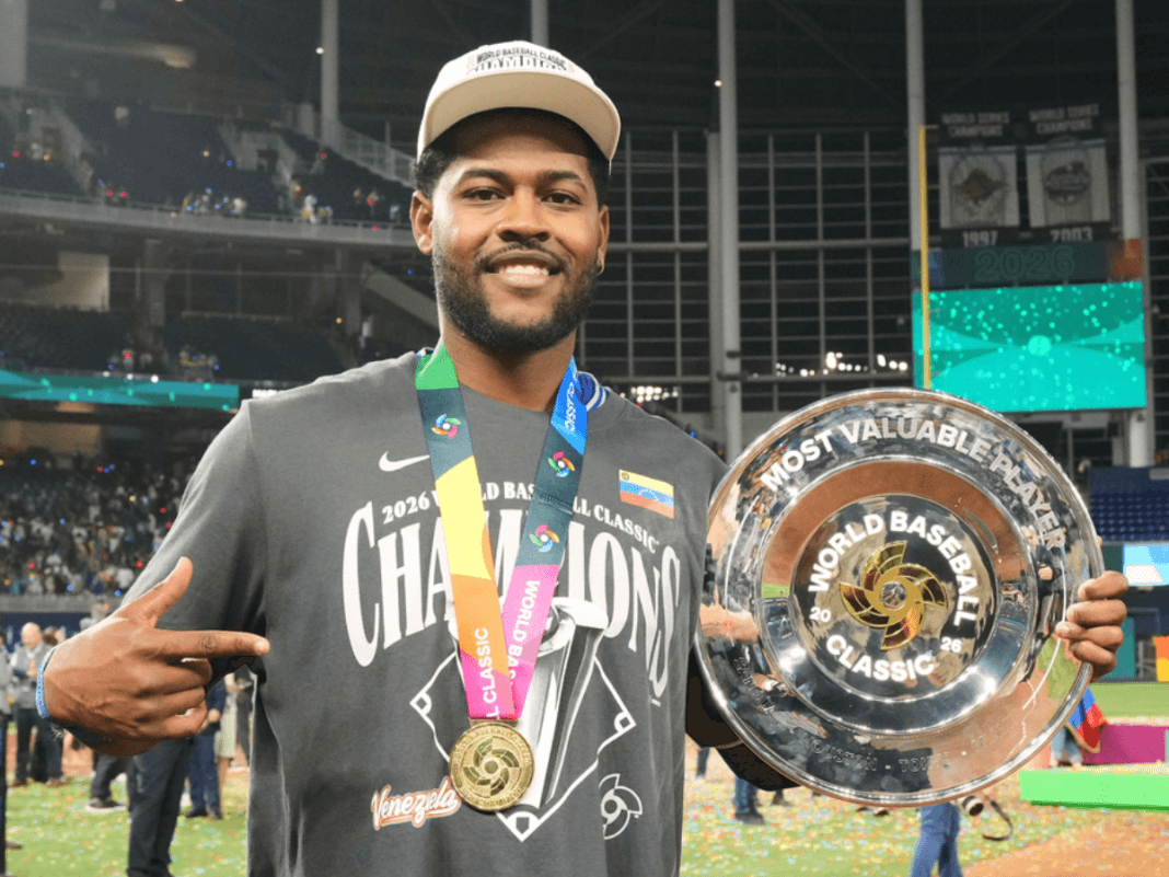 Maikel García elegido con el MVP del Clásico Mundial 2026