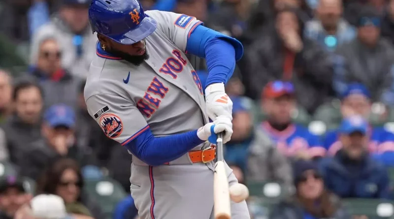 Luis Robert Jr. a lista de lesionados un nuevo golpe para los Mets