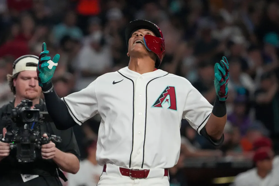 José Fernández con un debut heroico en el desierto