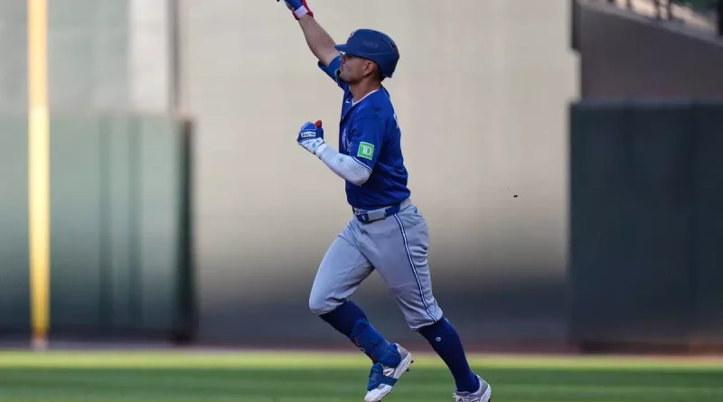 Giménez y Piñango guían a los Azulejos a un triunfo ante Orioles