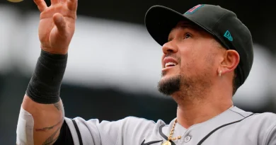 Ildemaro Vargas impone récord de hits para un venezolano en la MLB