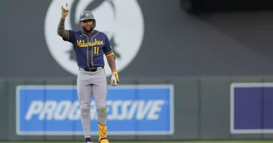 Jackson Chourio le dio el triunfo a Milwaukee en Minnesota