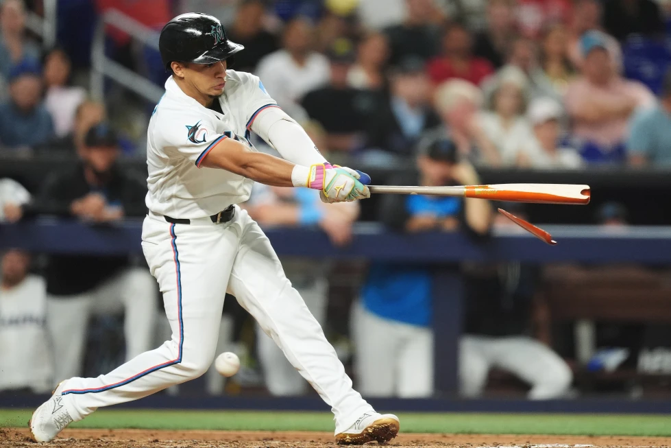 Javier Sanoja despacha grand slam en paliza de los Marlins