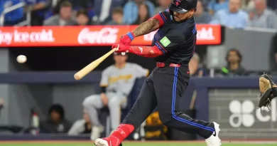 Yohendrick Piñango sigue rindiendo en triunfo de los Azulejos