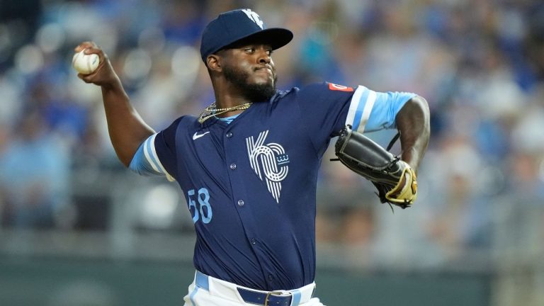 Luinder Ávila abre hoy por los Reales ante Cincinnati