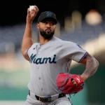Sandy Alcántara llega a 1.000 poches y guía el triunfo de los Marlins