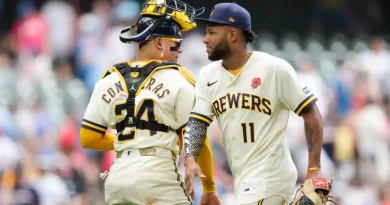Contreras y Chourio comandan un triunfo de los Cerveceros