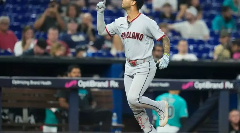 Brayan Rocchio jonrón en barrida de Guardianes ante Marlins