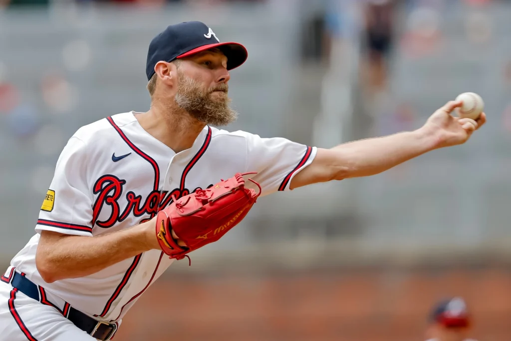 Chris Sale con 11 ponches comanda triunfo de Bravos sobre Padres