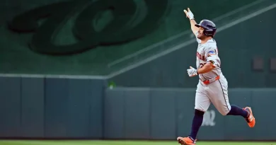 José Altuve pega jonrón en derrota de Astros ante Nacionales
