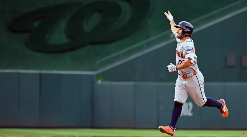 José Altuve pega jonrón en derrota de Astros ante Nacionales