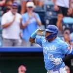 Salvador Pérez llega a 317 jonrones, igualando a George Brett