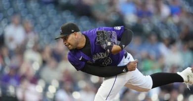 Antonio Senzatela rumbo a Milwaukee en cambio desde Colorado