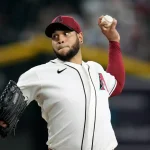 Eduardo Rodríguez con joya monticular guía el blanqueo de Arizona