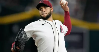 Eduardo Rodríguez con joya monticular guía el blanqueo de Arizona