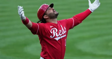 Eugenio Suárez a puro poder guía el triunfo de Cincinnati