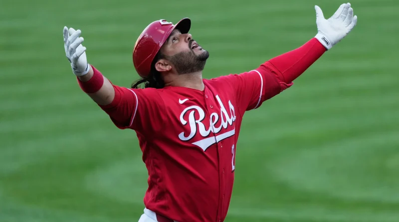 Eugenio Suárez a puro poder guía el triunfo de Cincinnati