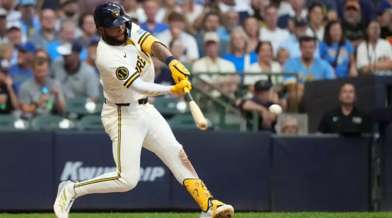 Jackson Chourio enciende la chispa con jonrón en el triunfo de Milwaukee