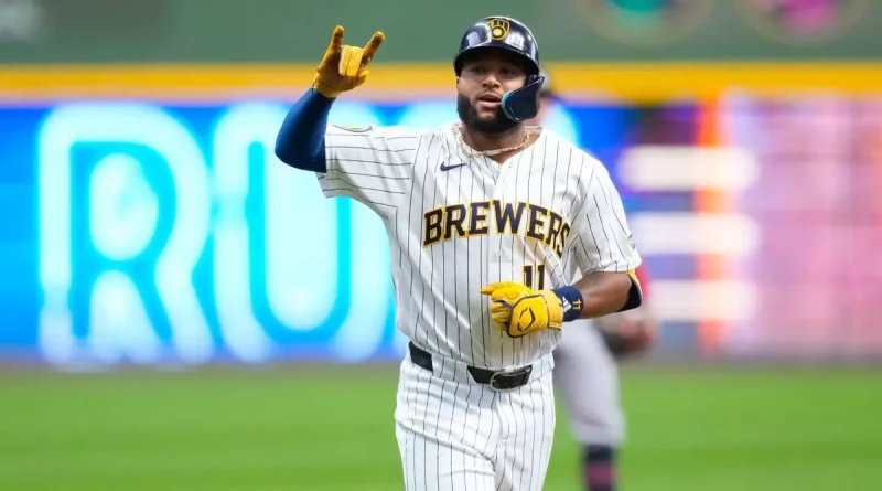 Jackson Chourio jonrón madrugador en triunfo de Milwaukee