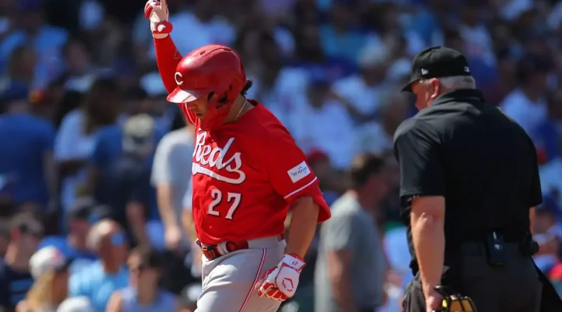 Rojos con cuatro jonrones vencen a Cachorros