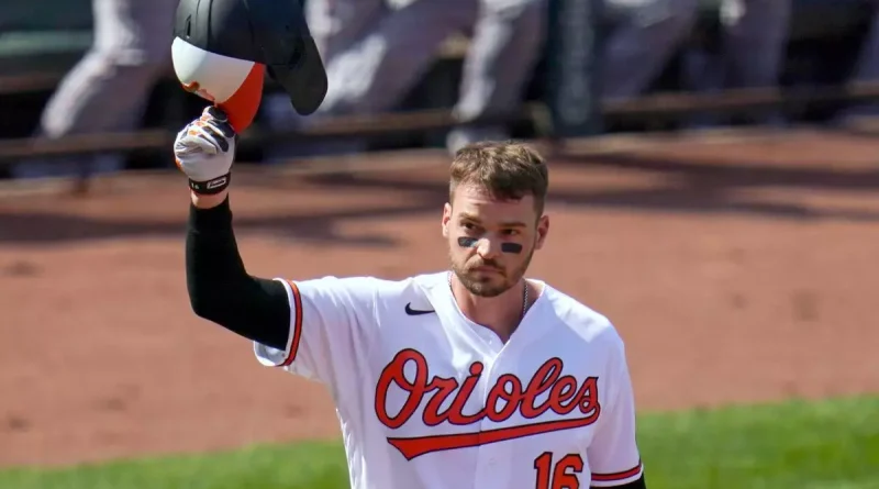 Trey Mancini anuncia su retiro de la MLB