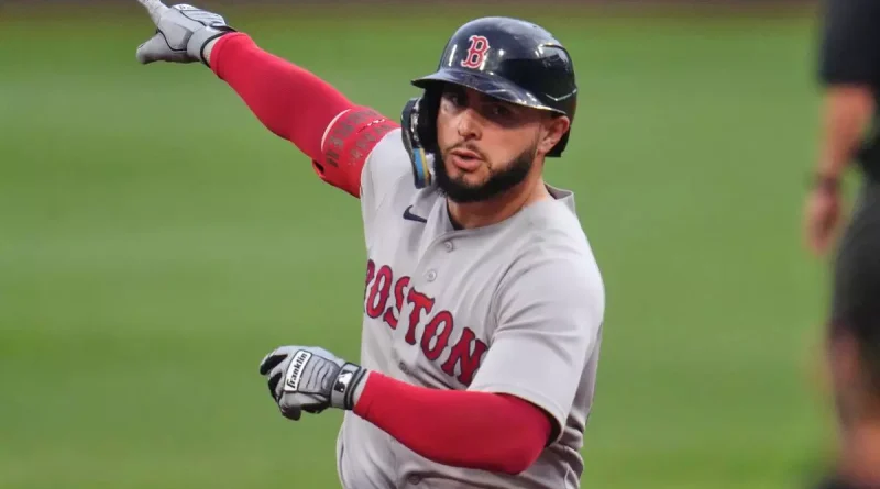 Wilyer Abreu encamina triunfo de los Medias Rojas