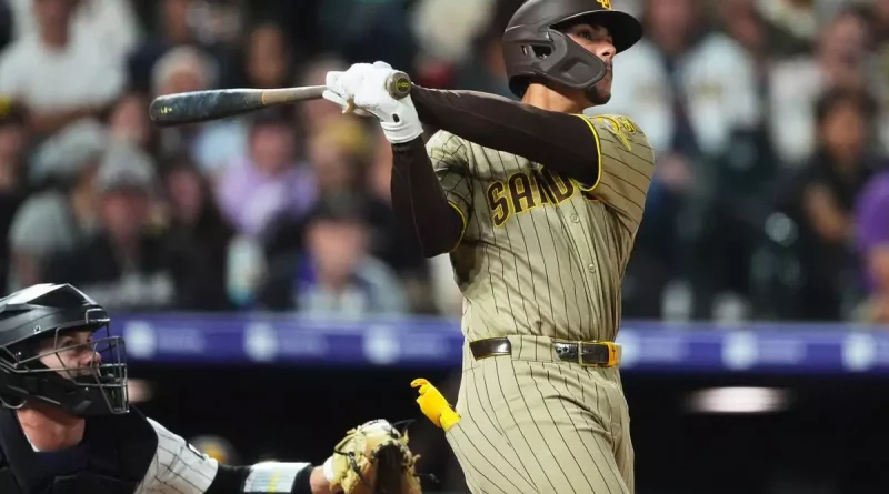 Ethan Salas firma gran jornada en la victoria de los Padres