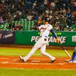 Gorkys Hernández el Impetuoso arranque del vigente campeón bate LVBP